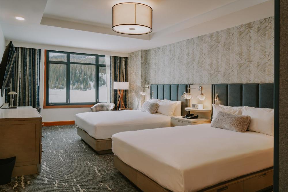 Queen Room with Two Queen Beds interior